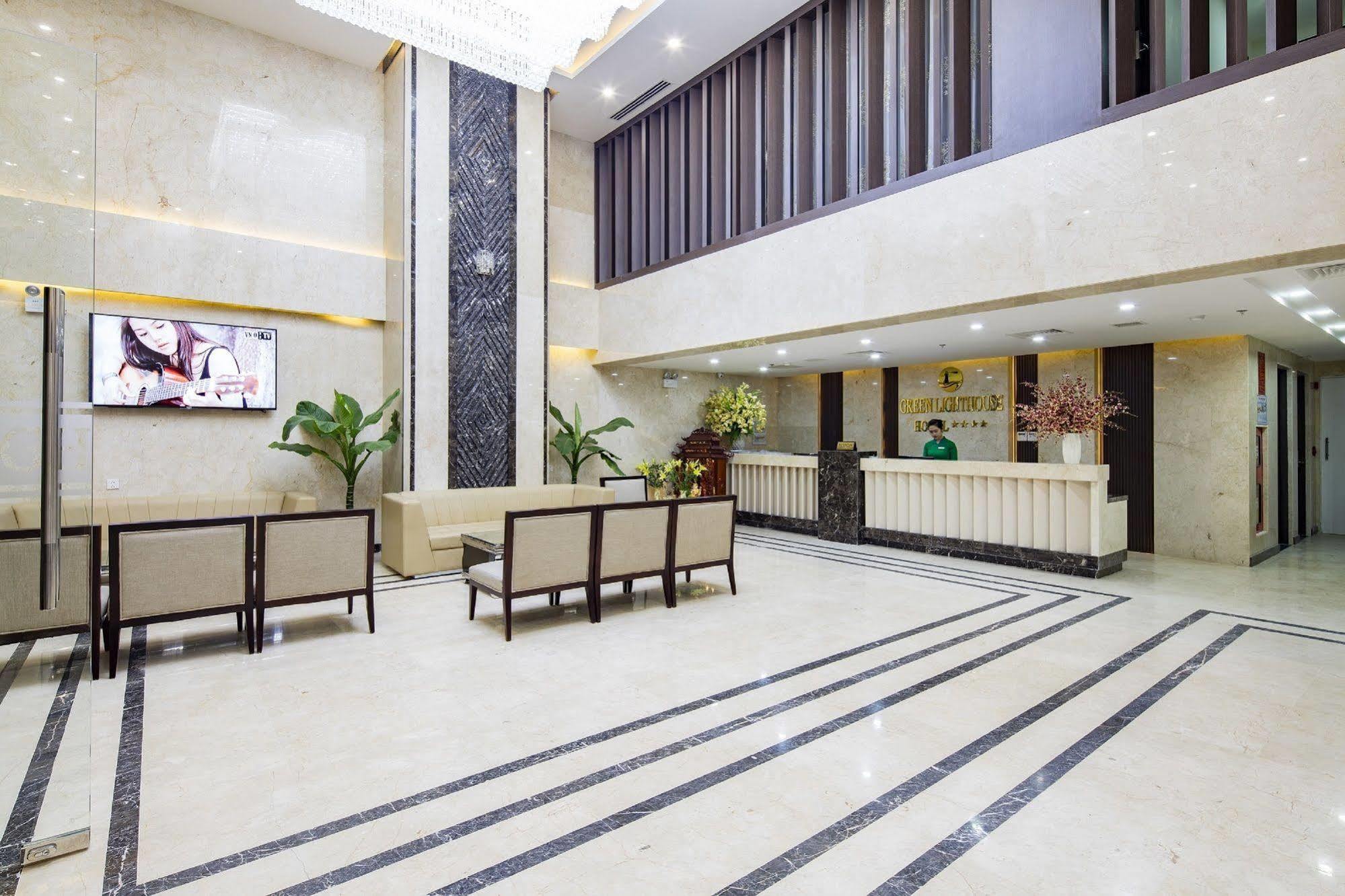 B&N Hotel Нячанг Екстер'єр фото