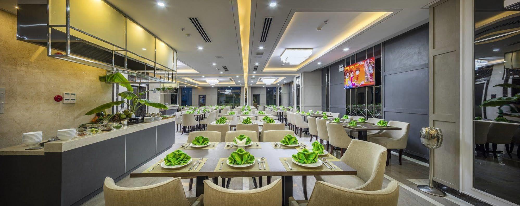 B&N Hotel Нячанг Екстер'єр фото